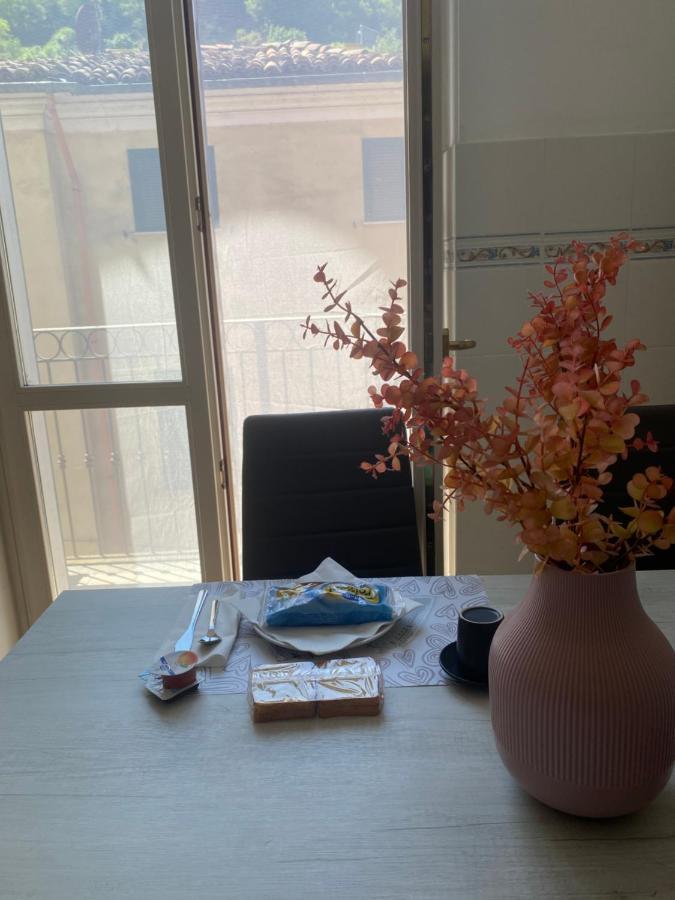 "Coccole Nel Borgo" 2Min To Outlet Apartment With Terrace Serravalle Scrivia Exterior foto